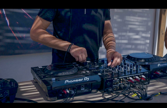 //www.jet2holidays.com/-/media/assets/product images - custom overview groups/cfu/cabo corfu/cfu_88080_cabo-corfu_161225_04_custom-overview--689-x-448.png